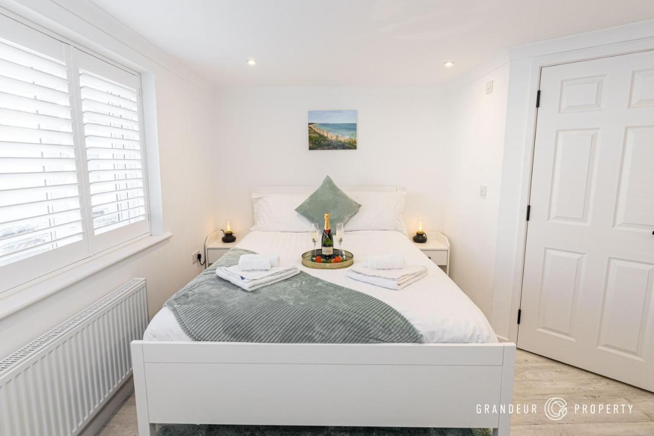 Driftwood By Grandeur Property Bournemouth Eksteriør billede